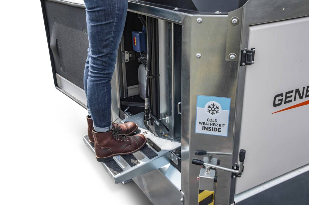 Cube Pro Generac Lighting Tower Foot step